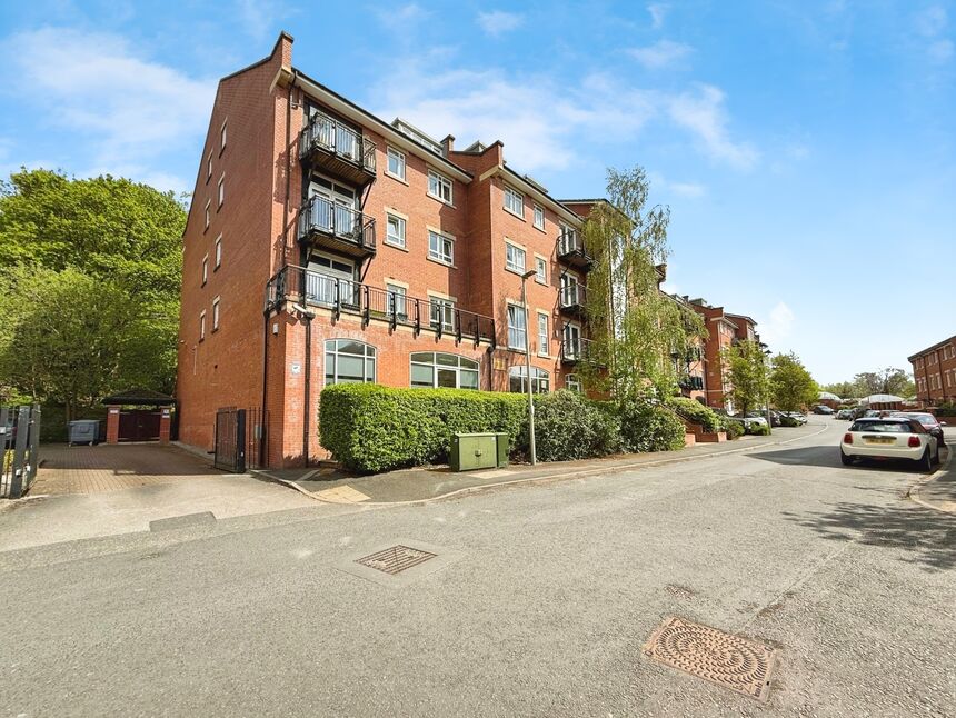 Main image of 3 bedroom Flat for sale, Mill Green, Congleton, Cheshire, CW12