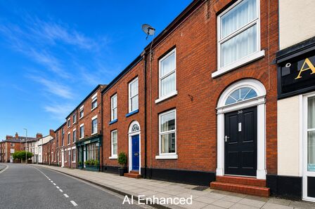 2 bedroom Mid Terrace House for sale