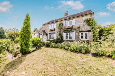 3 bedroom Detached Property for sale
