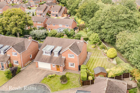 Meakin Close, 5 bedroom Detached House for sale, £450,000