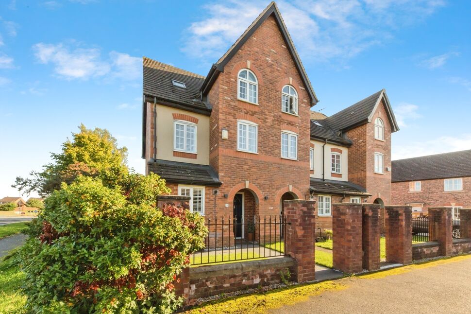 Main image of 3 bedroom Semi Detached House for sale, Honiton Way, Middlewich, Cheshire, CW10