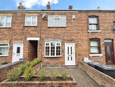 Dierdens Terrace, 2 bedroom Mid Terrace House for sale, £139,950