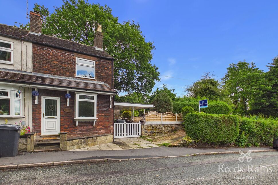 2 bedroom End Terrace House for sale