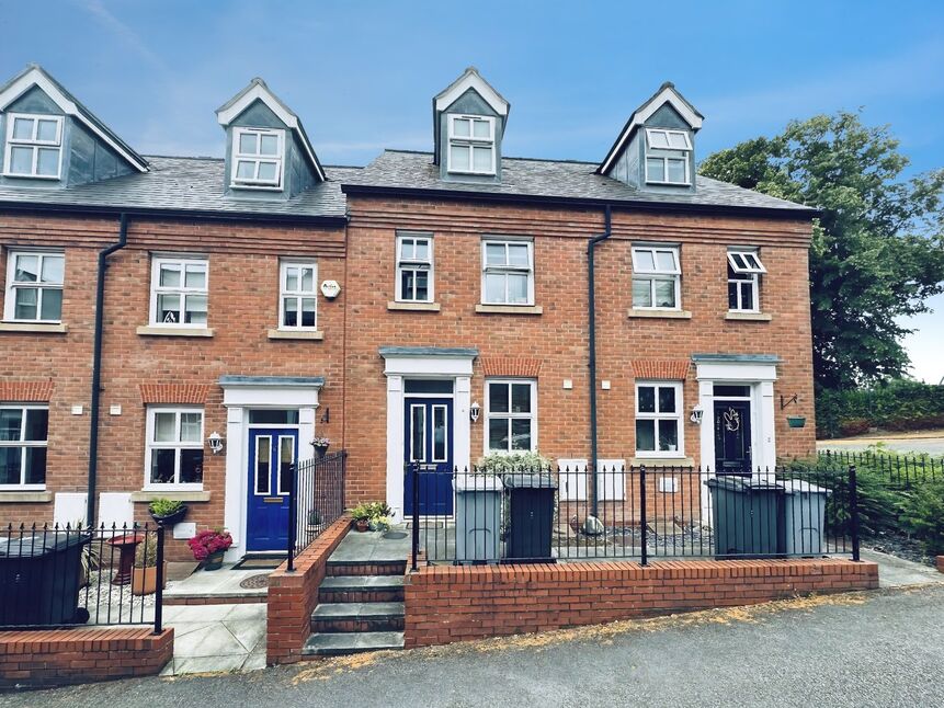 Main image of 3 bedroom Mid Terrace House for sale, Wallcroft Gardens, Middlewich, Cheshire, CW10