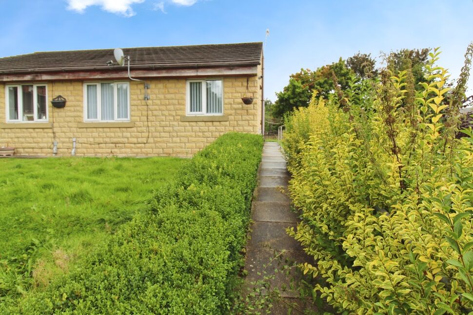 Main image of 2 bedroom Semi Detached Bungalow to rent, Peerart Court, Colne, Lancashire, BB8