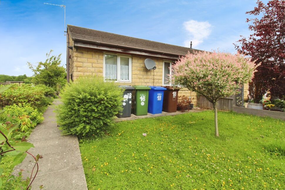 Main image of 2 bedroom End Terrace Bungalow to rent, Peerart Court, Colne, Lancashire, BB8