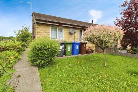 Peerart Court, 2 bedroom End Terrace Bungalow to rent, £675 pcm