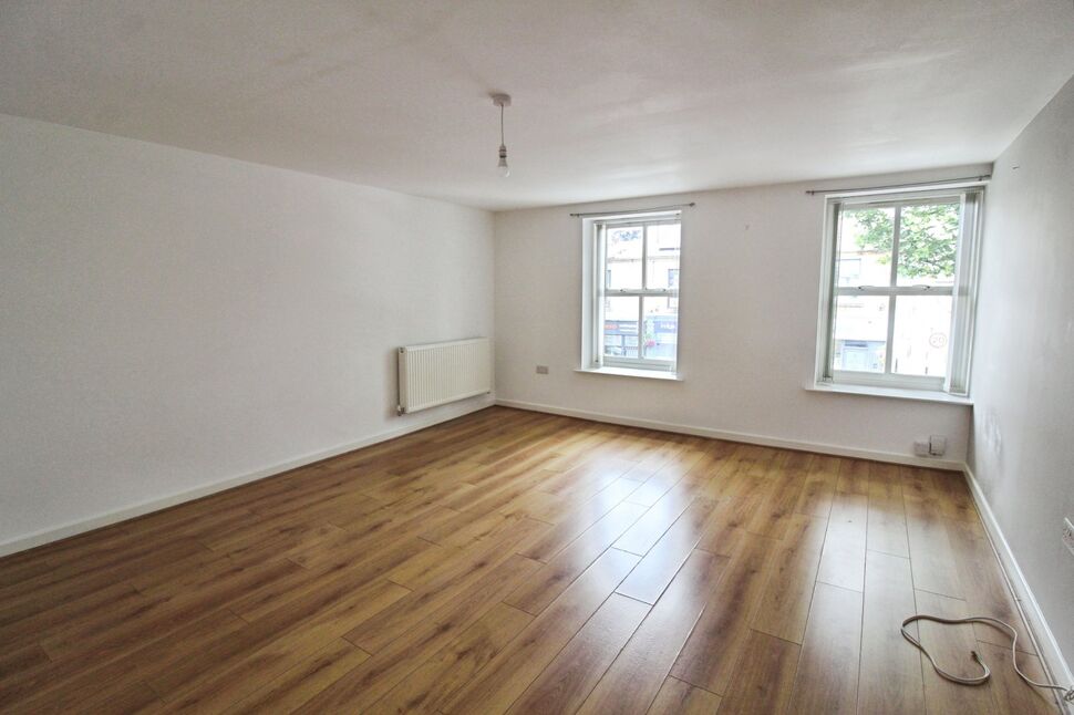 Main image of 1 bedroom Flat to rent, Albert Road, Colne, Lancashire, BB8
