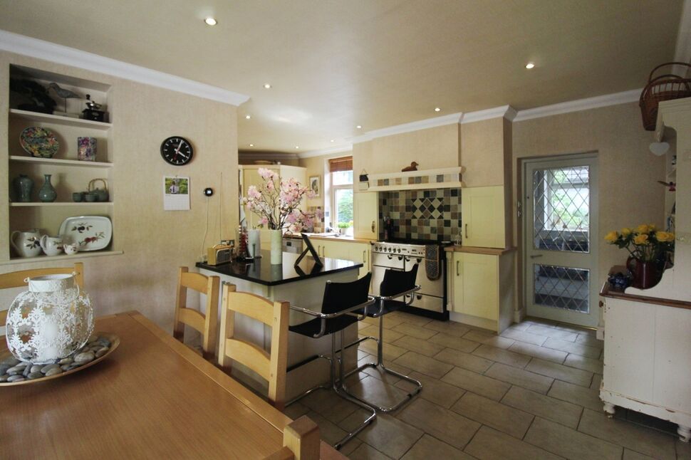 Kitchen / Diner