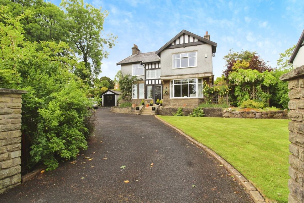 Main image of 4 bedroom Detached House for sale, Keighley Road, Colne, Lancashire, BB8