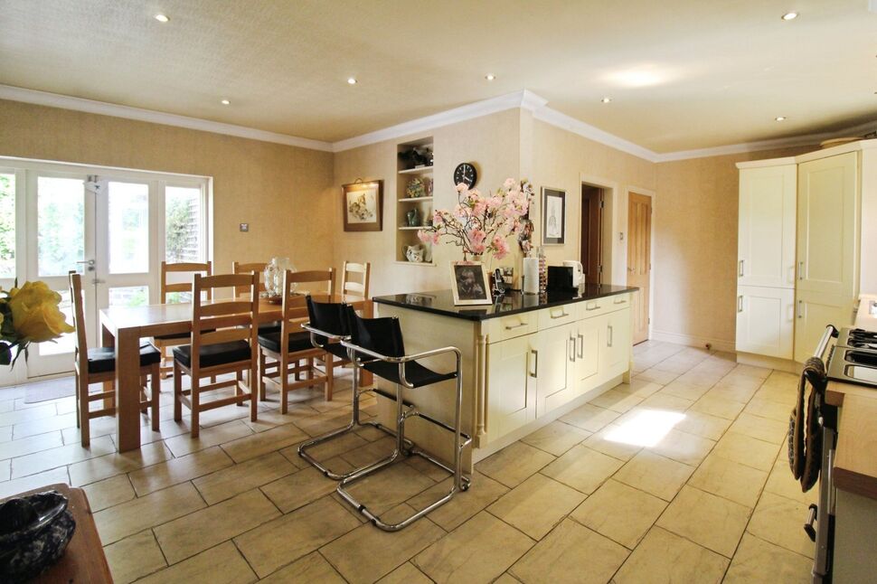 Kitchen / Diner