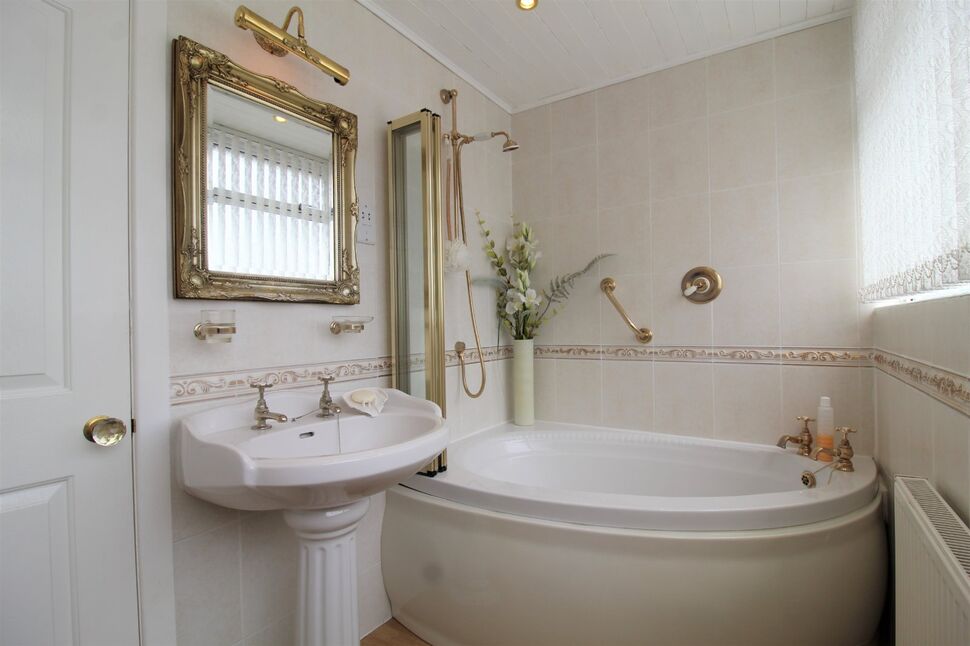 3 bedroom Semi Detached House for sale, Coniston Grove, Colne, BB8 £