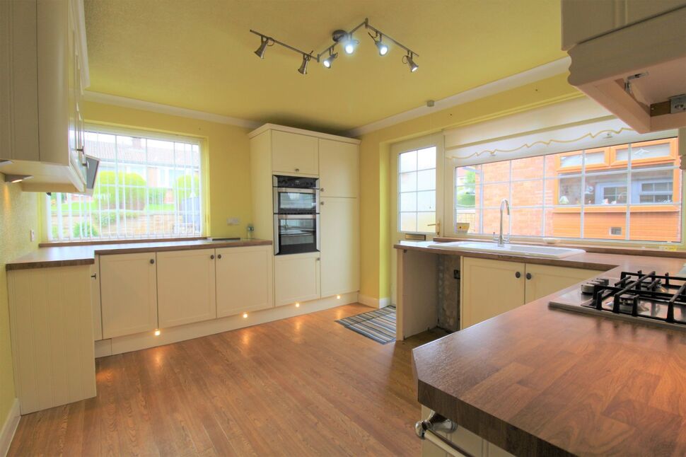 3 bedroom Semi Detached House for sale, Coniston Grove, Colne, BB8 £