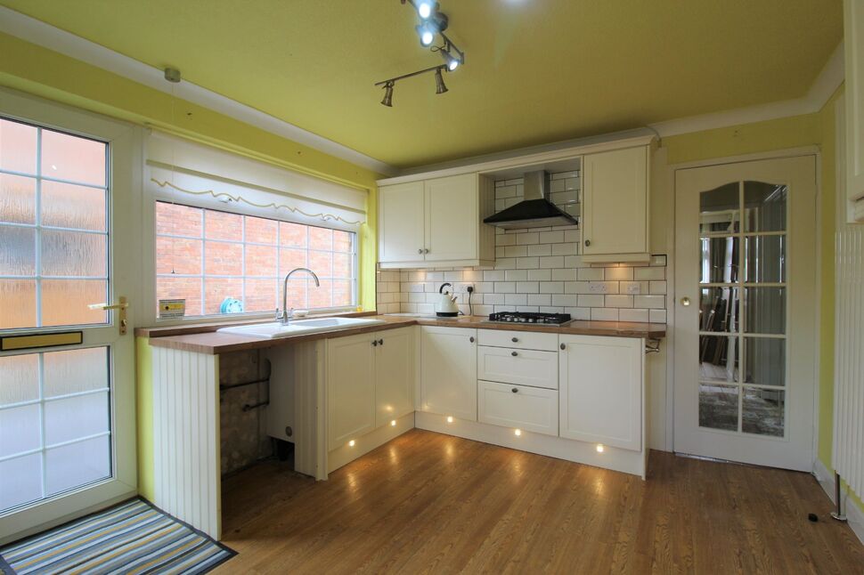 3 bedroom Semi Detached House for sale, Coniston Grove, Colne, BB8 £249,950