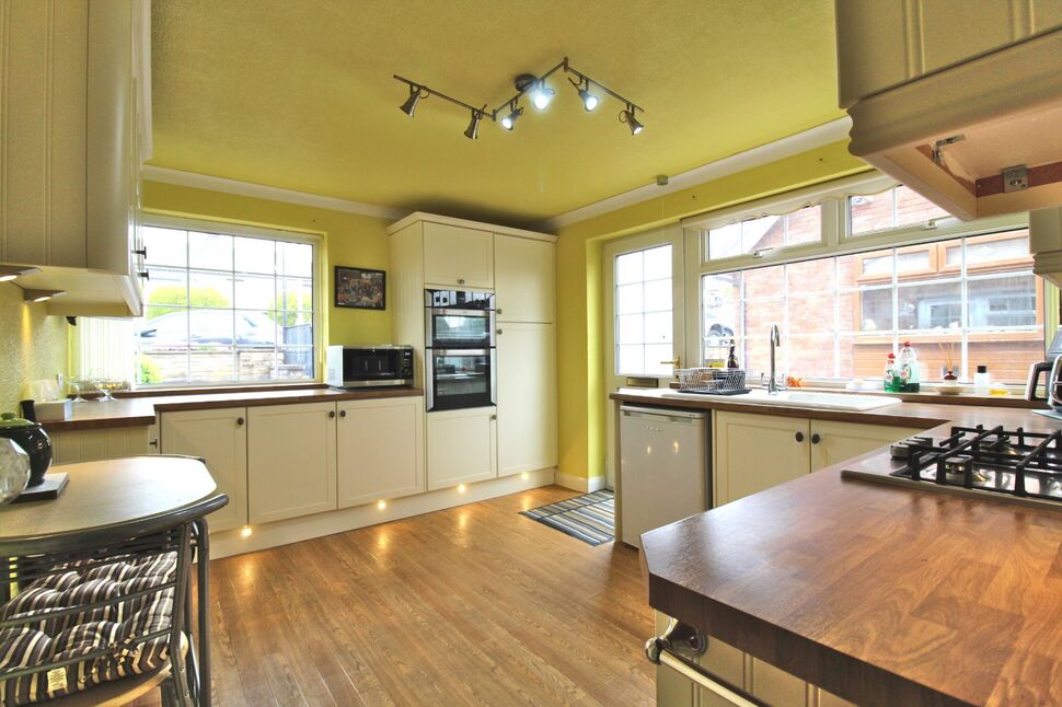 3 bedroom Semi Detached House for sale, Coniston Grove, Colne, BB8 £