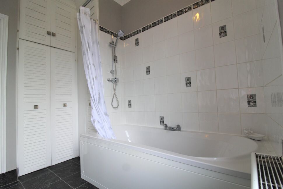 3 bedroom Mid Terrace House for sale, Skipton Road, Colne, BB8 £165,000