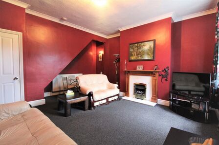 Skipton Road, 3 bedroom Mid Terrace House for sale, £165,000