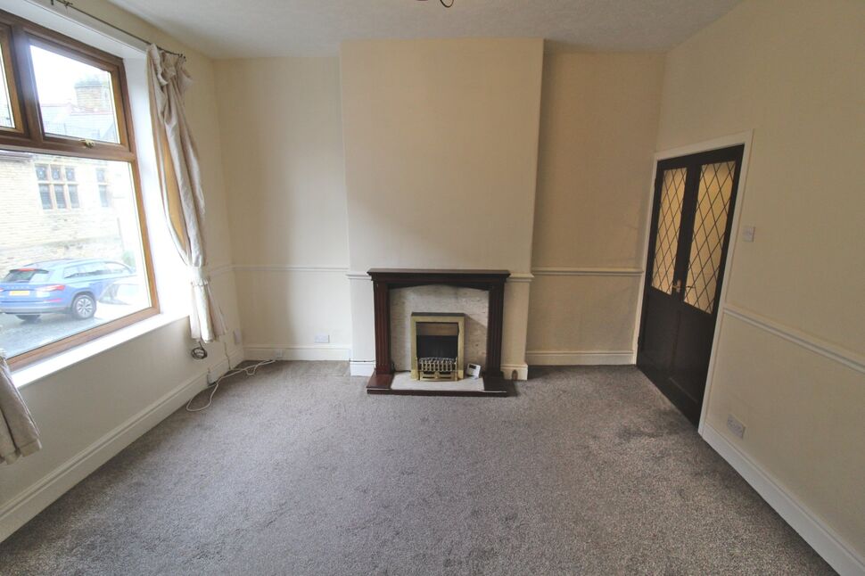 3 bedroom Mid Terrace House for sale, Queen Street, Colne, BB8 £109,500