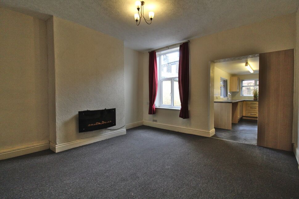 3 bedroom Mid Terrace House for sale, Queen Street, Colne, BB8 £109,500