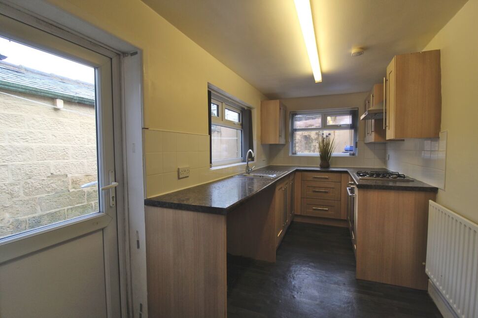 3 bedroom Mid Terrace House for sale, Queen Street, Colne, BB8 £109,500
