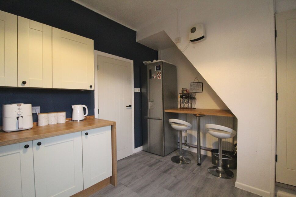 2 bedroom Mid Terrace House for sale, Hargreaves Street, Colne, BB8 £