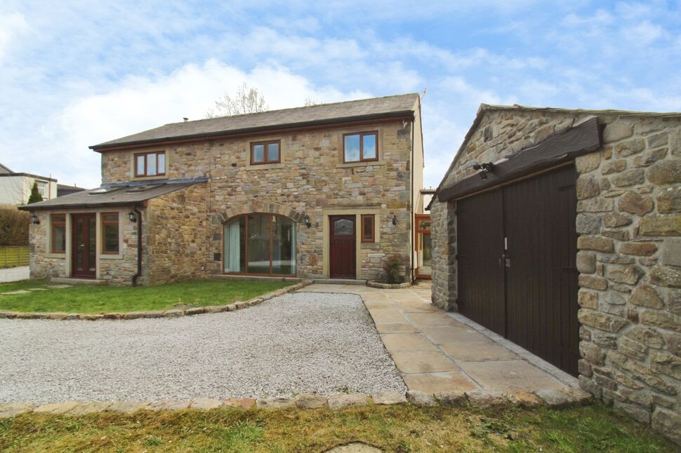 Main image of 4 bedroom Detached House to rent, Main Street, Kelbrook, Lancashire, BB18