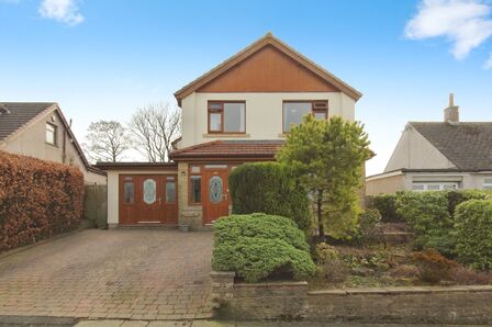Castle Road, 3 bedroom Detached House for sale, £435,000