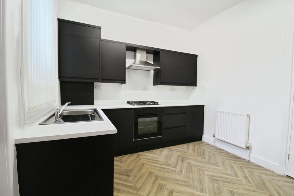 Main image of 2 bedroom Mid Terrace House to rent, Arthur Street, Brierfield, Lancashire, BB9