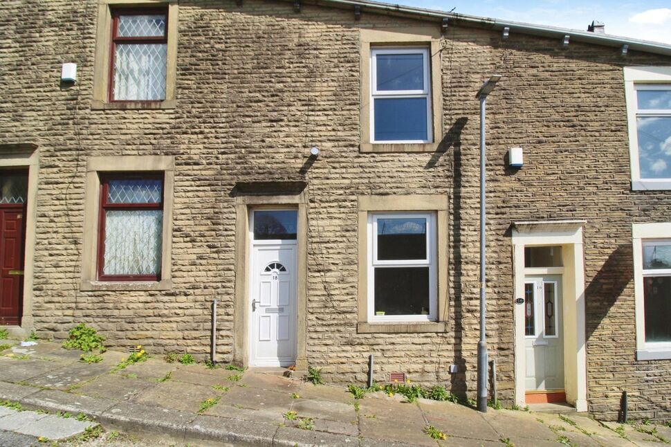 Main image of 2 bedroom Mid Terrace House to rent, Hargreaves Street, Colne, Lancashire, BB8