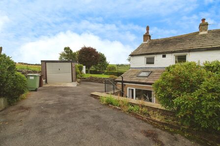 Skipton Old Road, 2 bedroom End Terrace House for sale, £225,000