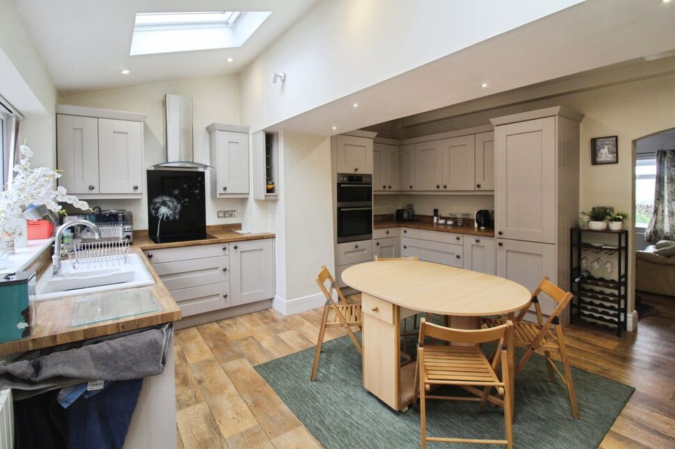 Kitchen / Diner