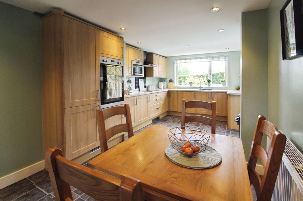 Kitchen / Diner