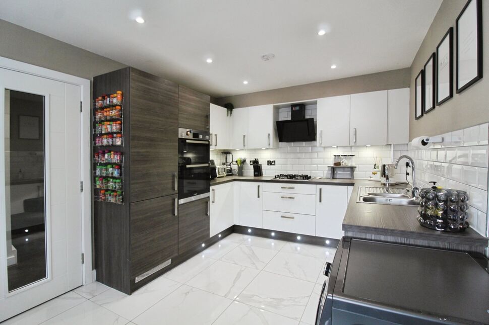 Kitchen / Diner