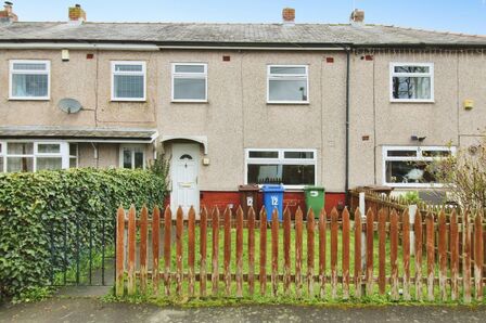 3 bedroom Mid Terrace House for sale