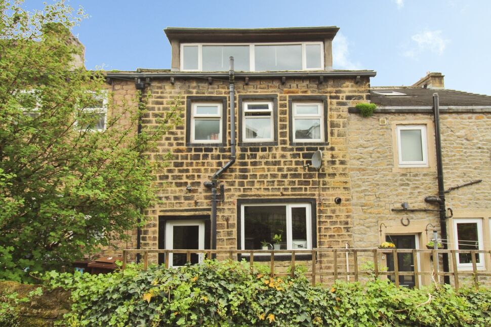 Main image of 2 bedroom Mid Terrace House for sale, Spring Court, Colne, Lancashire, BB8
