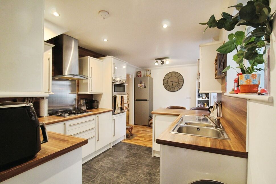 Kitchen / Diner