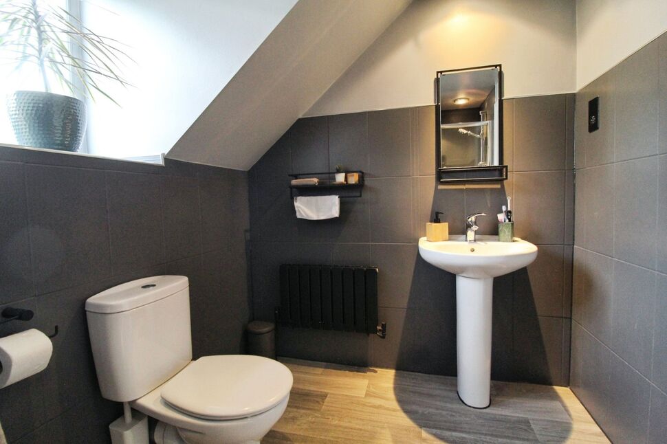 En-Suite Shower Room