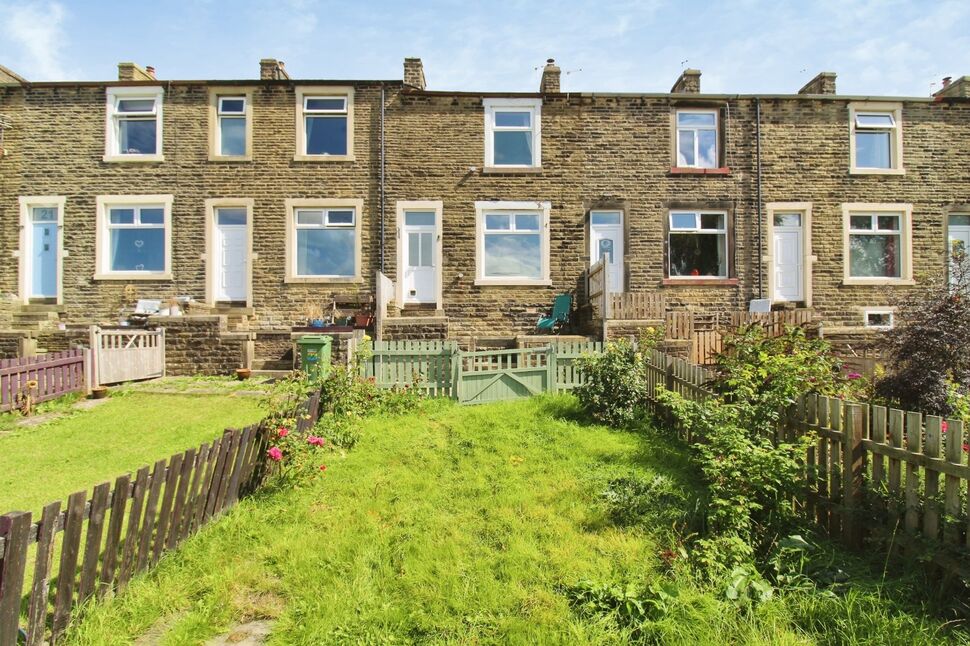 Main image of 2 bedroom Mid Terrace House for sale, Mostyn Avenue, Earby, Lancashire, BB18