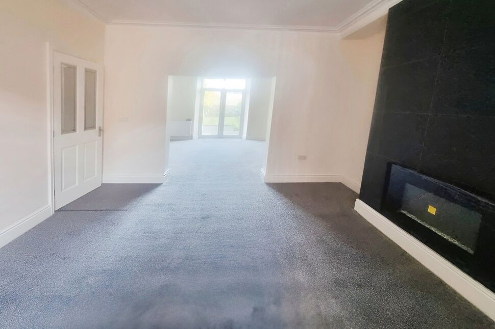 3 bedroom Mid Terrace House to rent, Dacre Gardens, Consett, DH8 £750 pcm