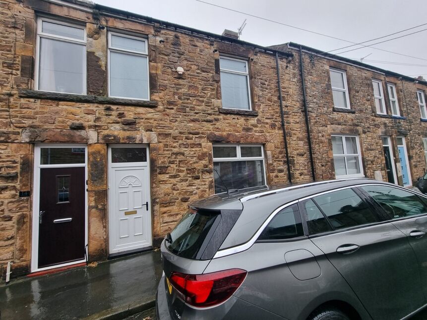 3 bedroom Mid Terrace House for sale, West Parade, Consett, DH8 £120,000