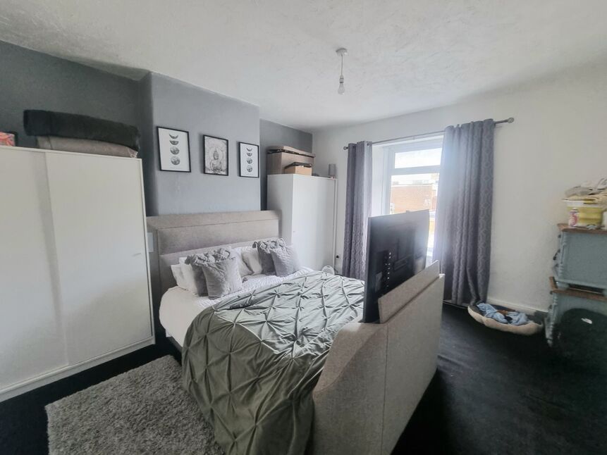 4 bedroom Mid Terrace House for sale, Durham Road, Leadgate, DH8 £129,950