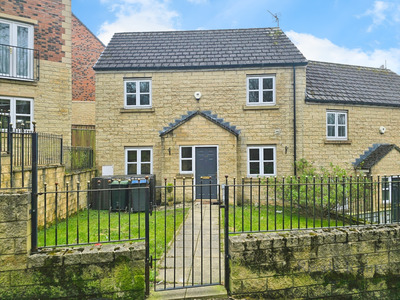 Queens Gate, 2 bedroom Semi Detached House for sale, £110,000