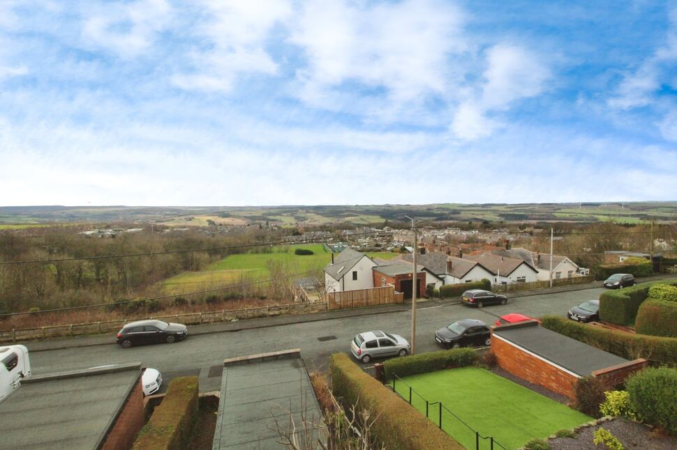 2 bedroom Semi Detached House for sale, Aynsley Terrace, Consett, DH8