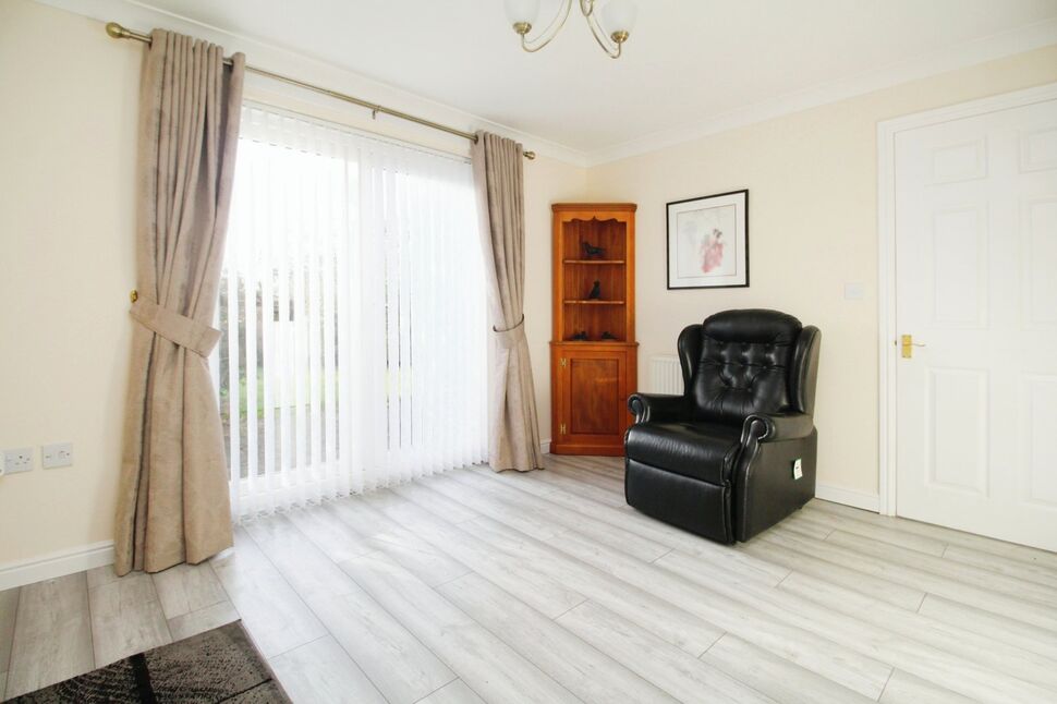 4 bedroom Detached House for sale, Cotherstone Close, Consett, DH8 £