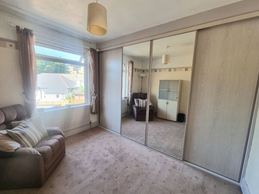 3 bedroom Semi Detached House for sale, Cutlers Hall Road, Consett, DH8