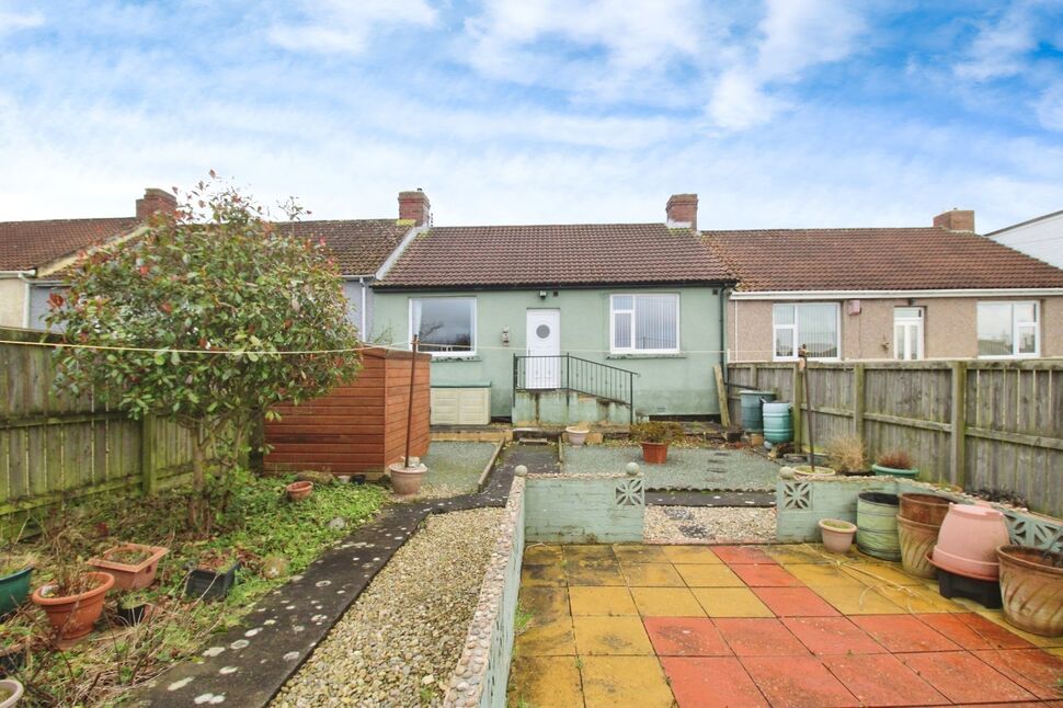 3 bedroom Mid Terrace House for sale, West Parade, Consett, DH8 £120,000