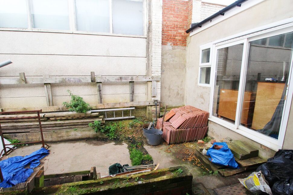 2 bedroom Semi Detached Bungalow for sale, Pont Lane, Leadgate, DH8 £