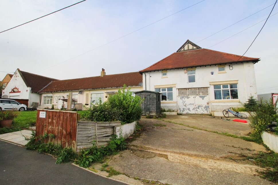 2 bedroom Semi Detached Bungalow for sale, Pont Lane, Leadgate, DH8 £