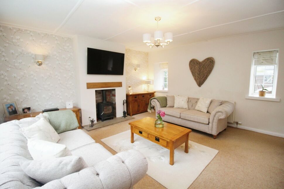 5 bedroom Semi Detached House for sale, Benfieldside Road, Consett, DH8