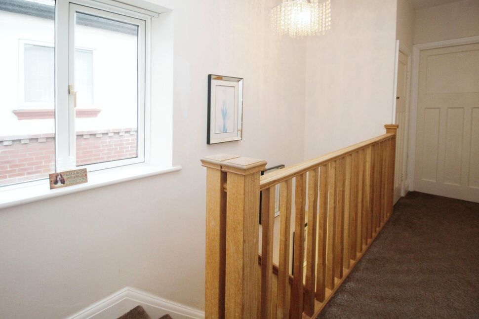 3 bedroom Semi Detached House for sale, West View, Blackhill, DH8 £